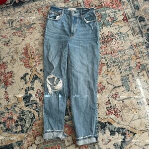 Abercrombie 90’s straight ultra high rise jeans